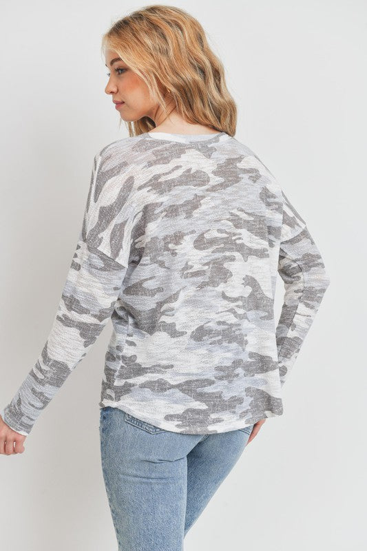 L/S Washed Camo Top