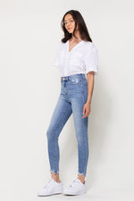 Hi-rise Frayed Jeans